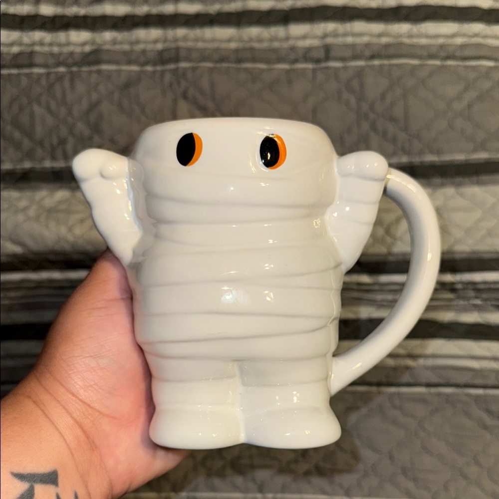 Hyde and Eek Boutique Mug - White Mummy Halloween Stoneware Mug